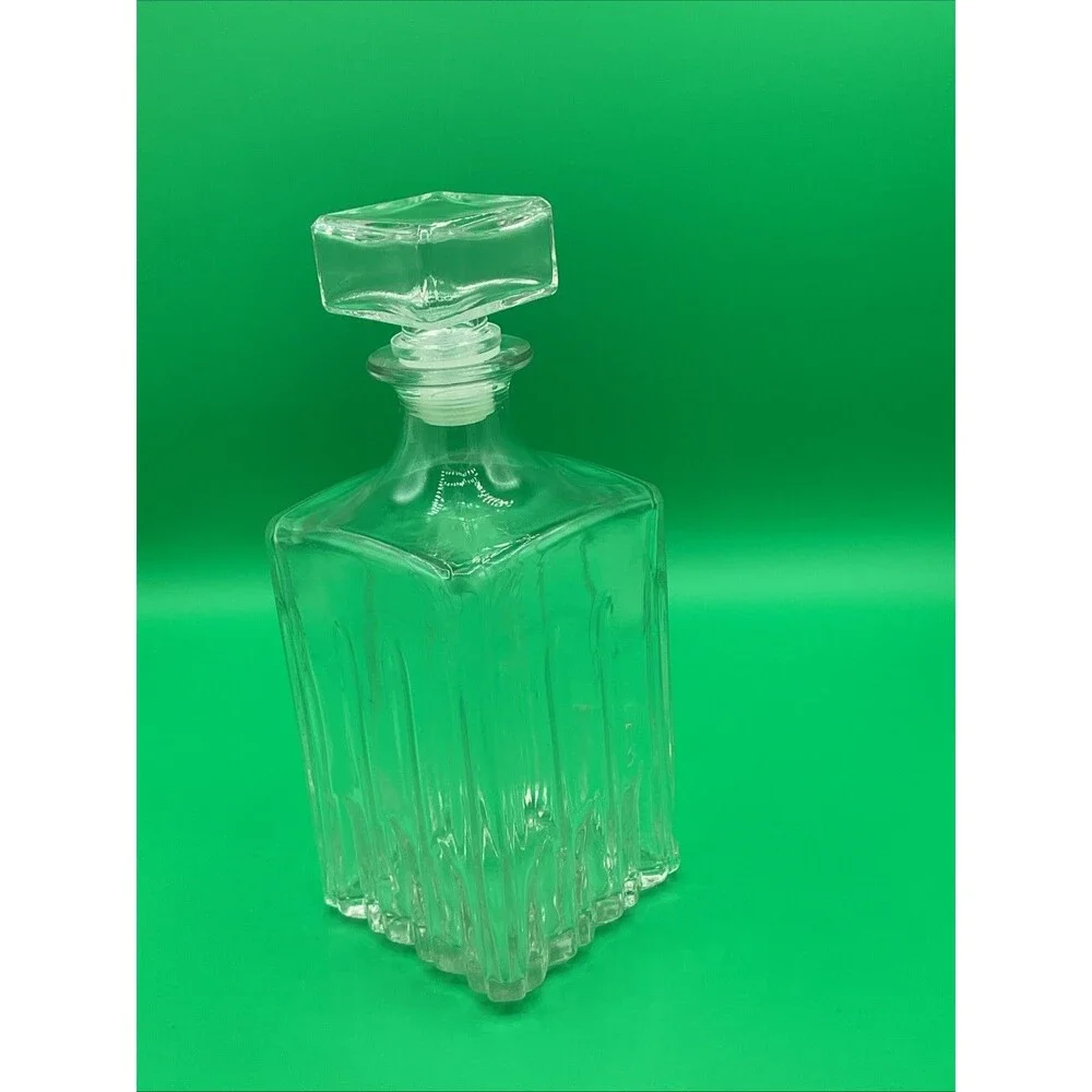 Glass Decanter Bottle Stopper Medium Made in Italy Bar Ware Decorative Container